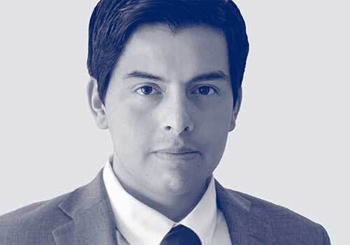 Roman Tejada headshot photo